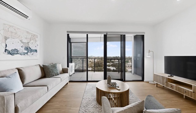 Newly Built Apartment Near Shops and Parks