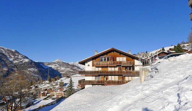 Nice apartment for 4 people with WIFI, TV and balcony