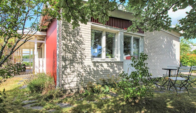 Nice home in Alnö with kitchen