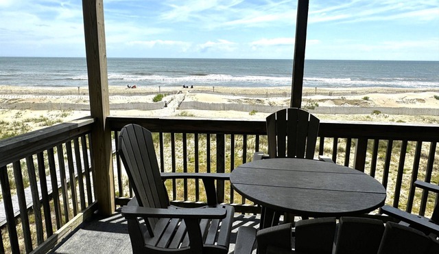 Oceanfront 2BR/2 Bath Second Floor Condo with Pool and Oceanfront Deck