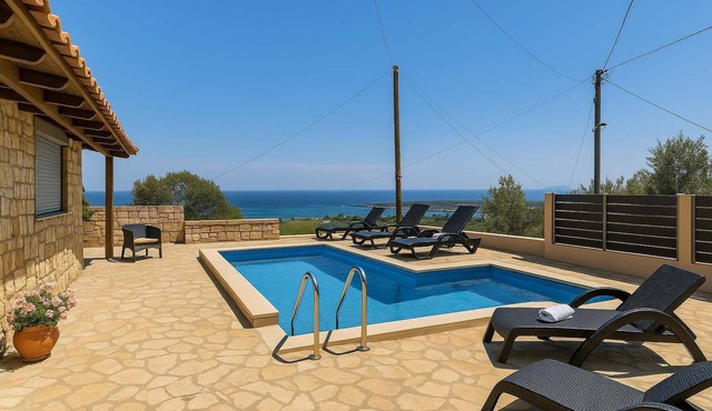 Panorama Ethereal Escape, Chania's Seaview Getaway