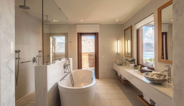 Phāea Blue - Small Luxury Hotels of the World