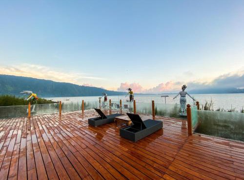 Pondanu Cabins By The Lake
