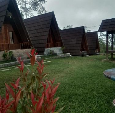 Puncak giri glamping & camp