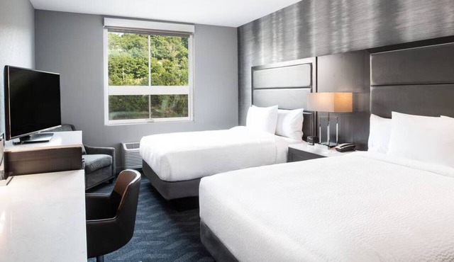 Refresh and Recharge in a Clean Room Near Cedarwood Playground