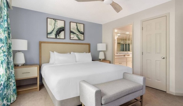 Relax, Explore & Unwind in This Inviting Family Getaway l Outdoor & Indoor Pools
