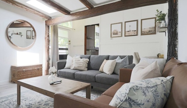 Rustic Chic 200 metres from CBD