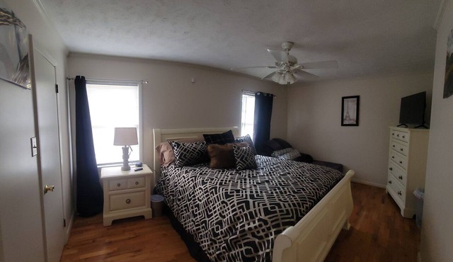 Soothing 2-bed charming ranch home in quiet neighborhood with fully fenced yard!