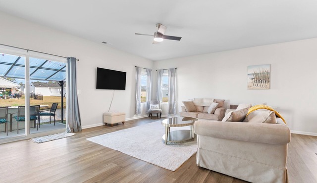 Southport Bliss: Beach Retreat!