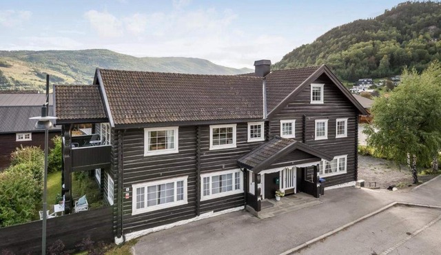 Sov Lodge