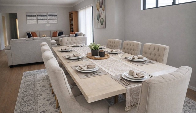 Spacious 4BR Home | Near Murdoch & Freo