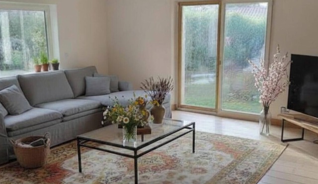 Spacious house with garden at the foot of the Vercors - Up to 14 people