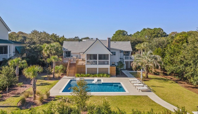 Spacious Second-Row Home Across from Beach Access in Georgetown