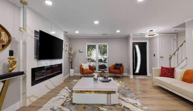 Step into Absolute luxury, Smart Home- We welcome long stay