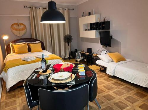Studio Central na Amadora, Vista da Cidade, Sossegado, a 15min de Lisboa