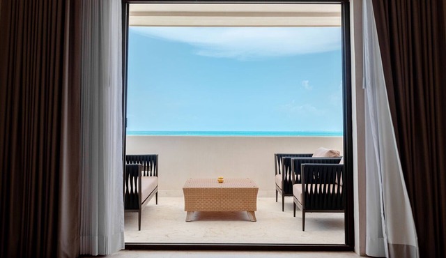 Stunning villa in beautiful and secluded beach