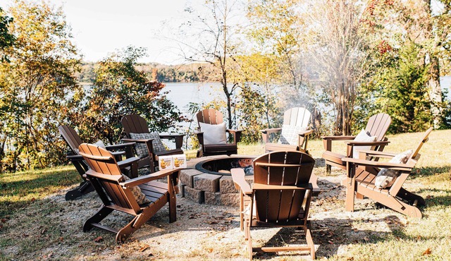 Stunning waterfront on bluff with sauna, firepit!