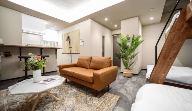 Stylish and homey space! // Alt Stay Azabudai 202