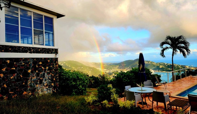 Sun Mountain Crest Villa is up the mountain with ocean view & centrally located.