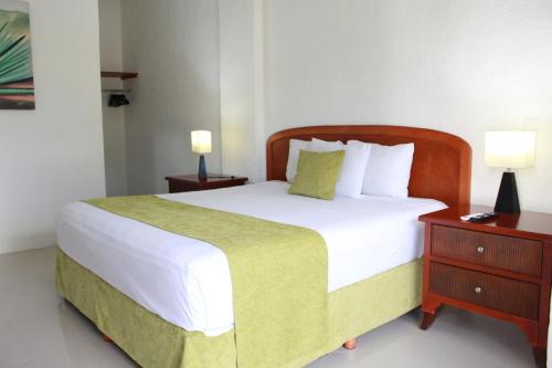 Sunlight Hotel