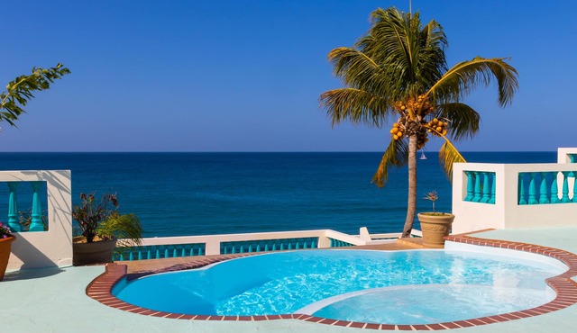 Sunset Paradise - Villas & Suites