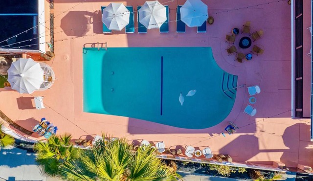 The Stardust Hotel - Adults Only