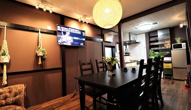 TraditionalJapanese Vacation house near to metro station, 4 bedroom Multiple bath
