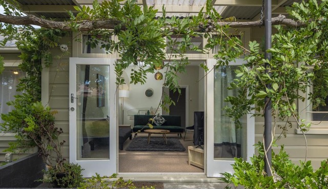 U Studios Masterton, SureStay Collection by BW