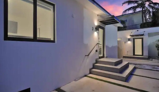 Villa 3 in Miami