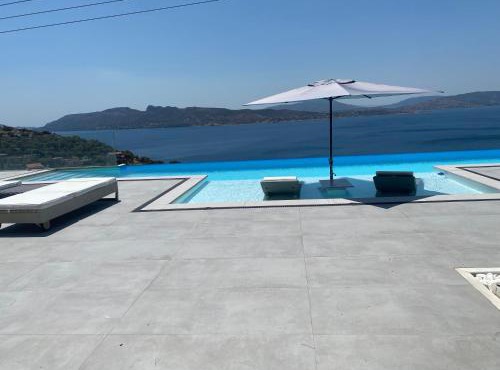 Villa Infinity