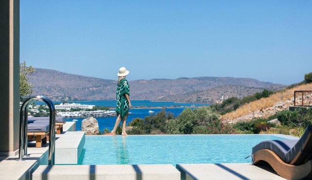 Villa Katy - sea vistas, heated pool, minimalist opulence, & serenity by etouri