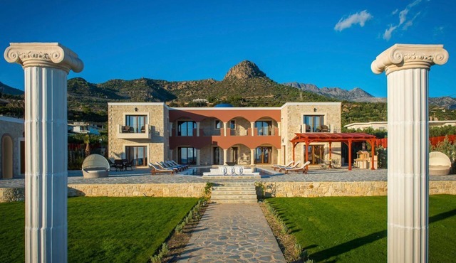 Villa Livadi - Eight Bedroom Villa, Sleeps 18