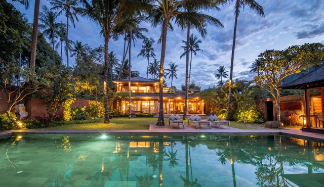 Villa Manis Beachfront Candidasa