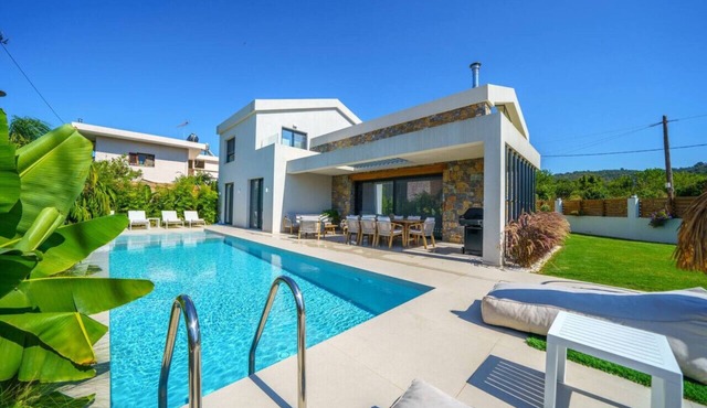 Villa Olira ✩ Private Pool ✩ Modern Design
