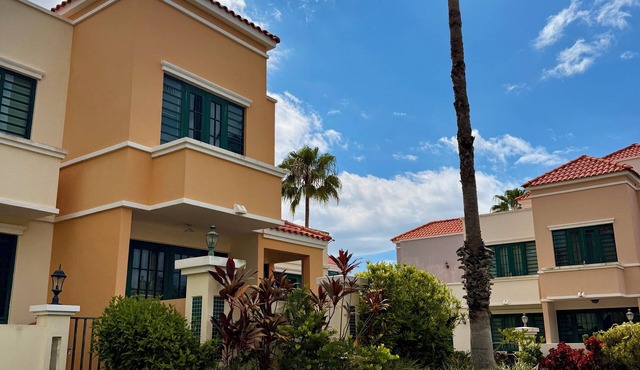 Villa Salvador 100 Steps from the Beach - Pool, Solar Power & Sunsets in Rincón