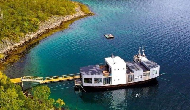Volda Floating Home