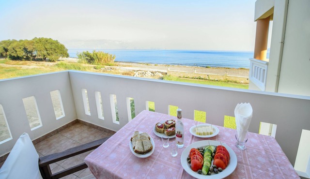 Waterfront with Extraordinary View, Erato