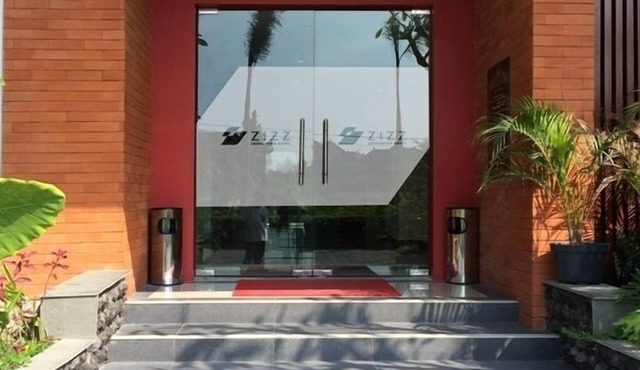 Zizz Convention Hotel