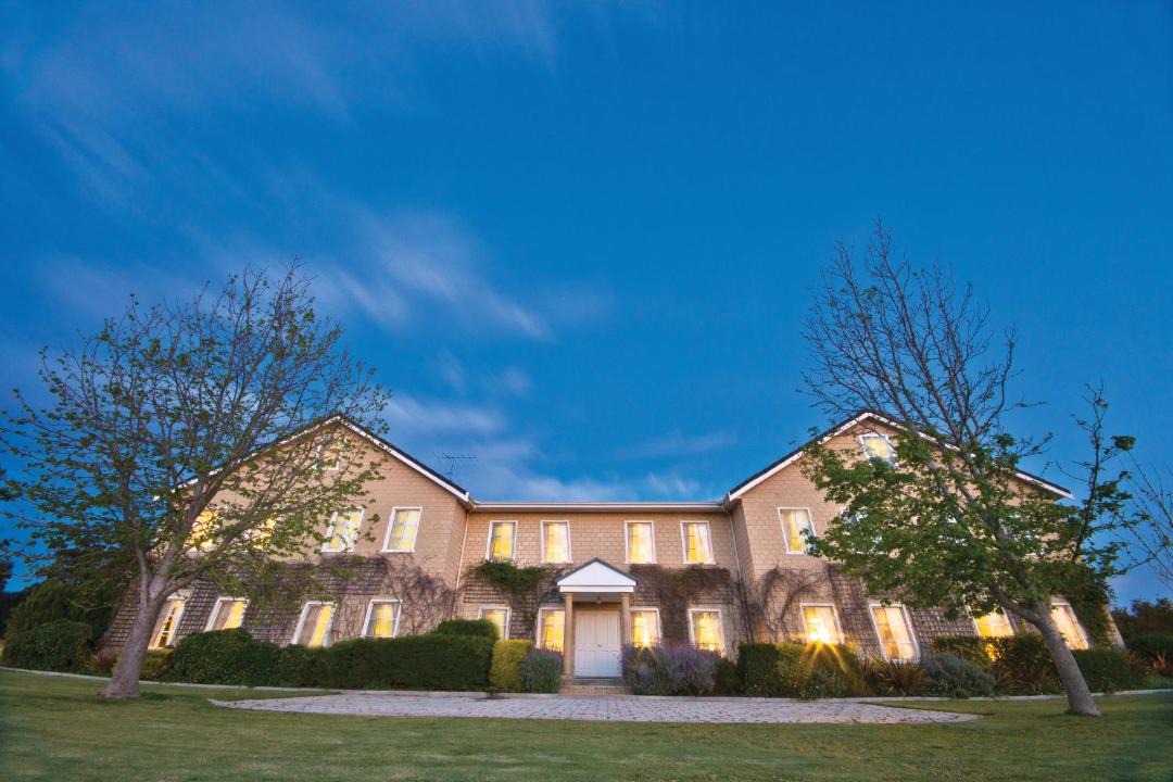 Karnup Hotel | Peel Manor House