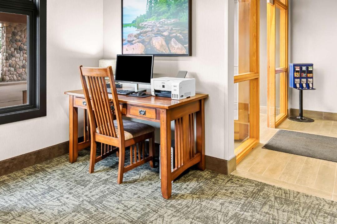 Park Rapids Hotel | Heartland Inn & Suites, SureStay Collection by Best Western