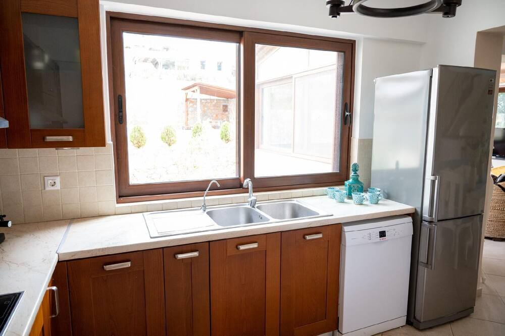 Photo of Kitchen in Plaka