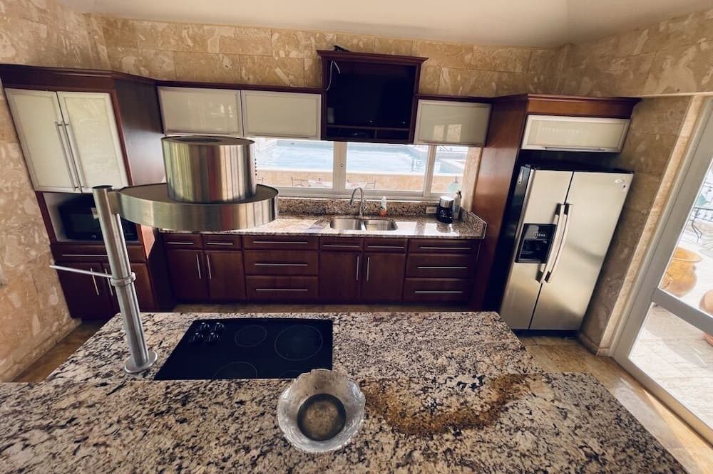 Photo of Kitchen in Penuelas
