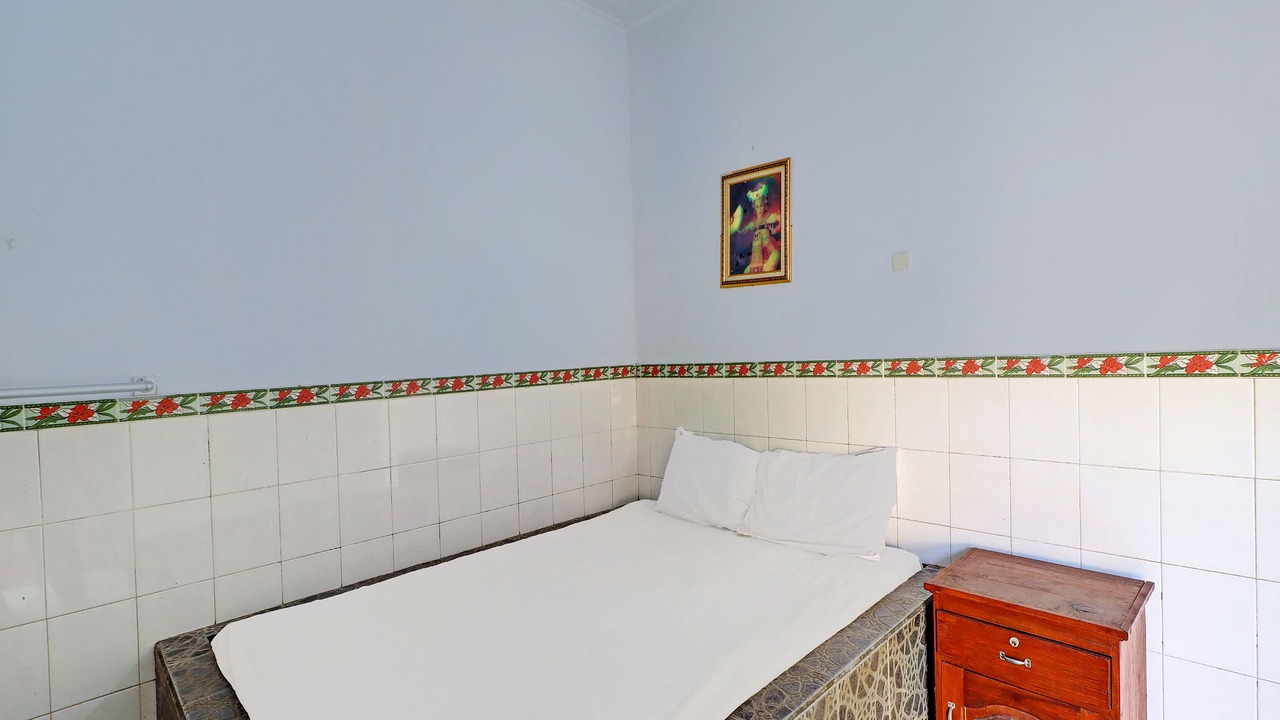 Photo of Bedroom in Banyubiru