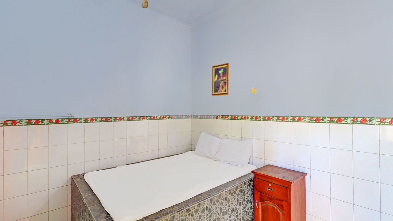 Photo of Bedroom in Banyubiru
