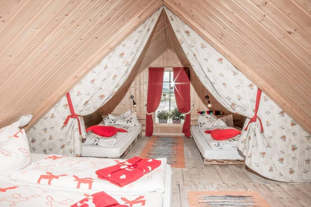 Photo of Bedroom in Snasa