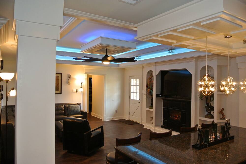 Photo of Livingroom in Little Woods