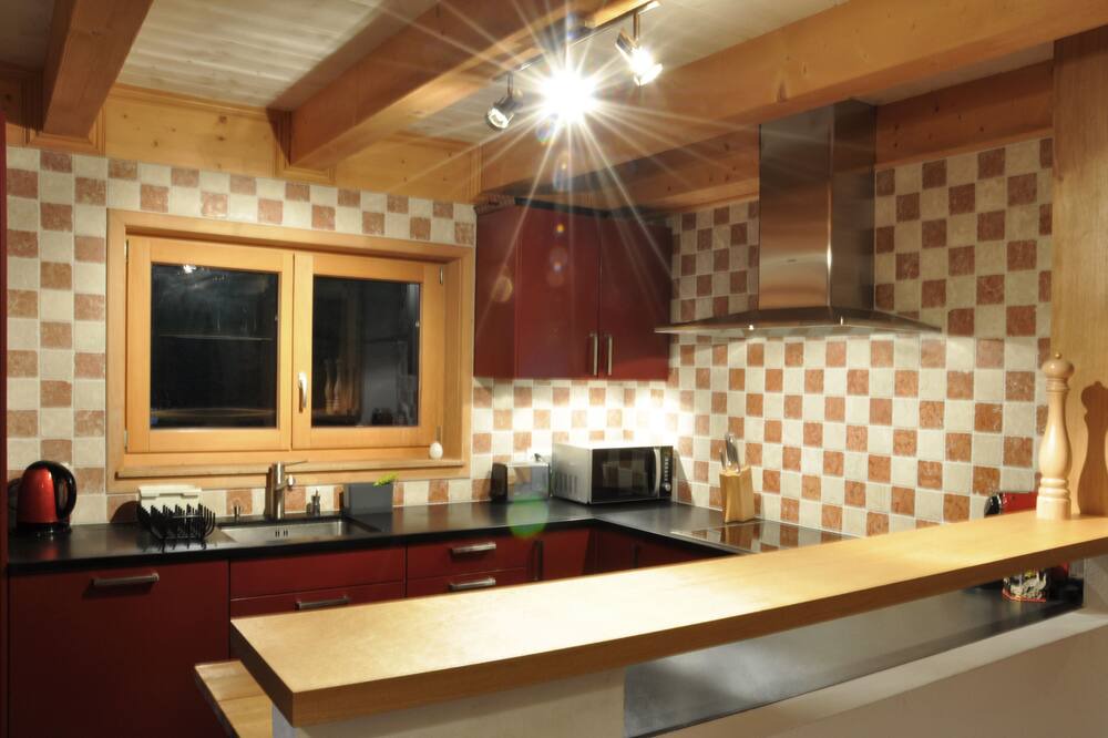 Photo of Kitchen in Ormont-Dessus