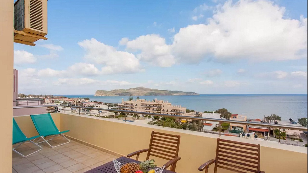 Photo of Patio Balcony in Kato Stalos