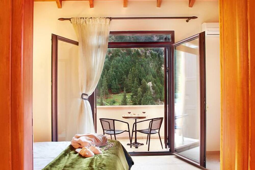 Photo of Bedroom in Zourva