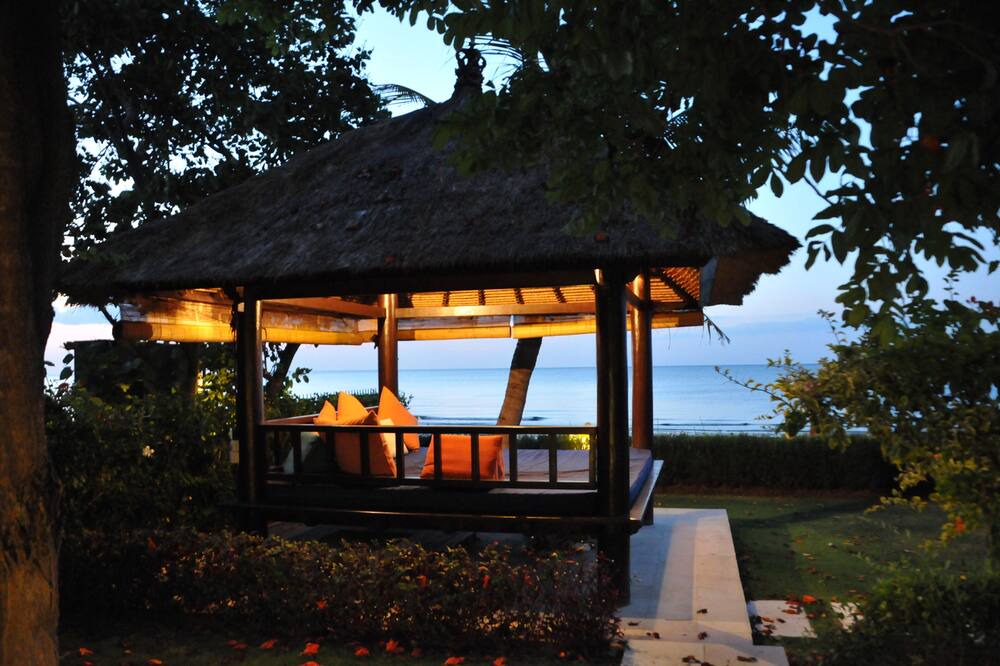 Photo of Outdoor in Dencarik